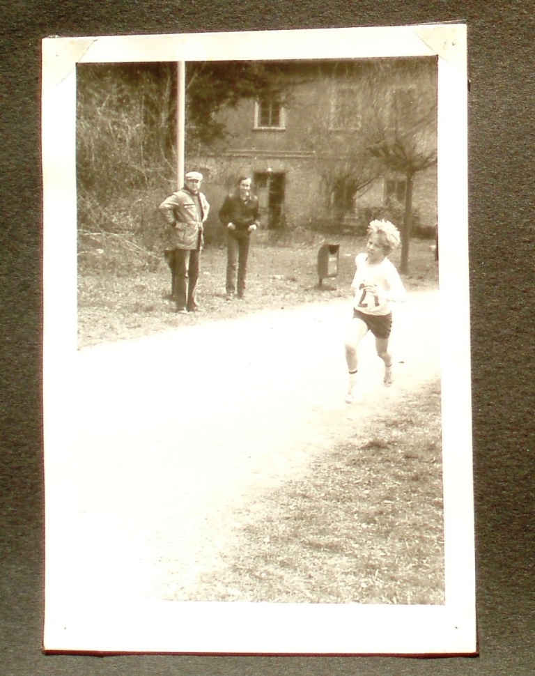 33  A. Mühlfait