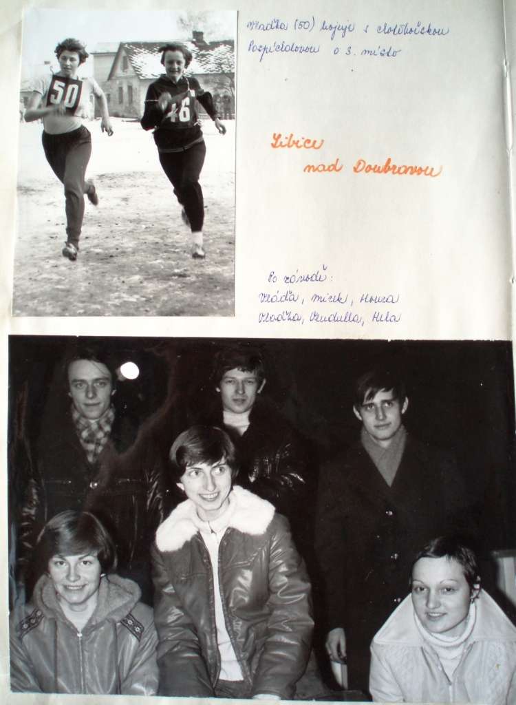 3. Vlaďka Šváchová, Vendulka Šimková, Helena Bočková, Vláďa Jiráček, Mirek Polák a Honza Račák, r. 1978